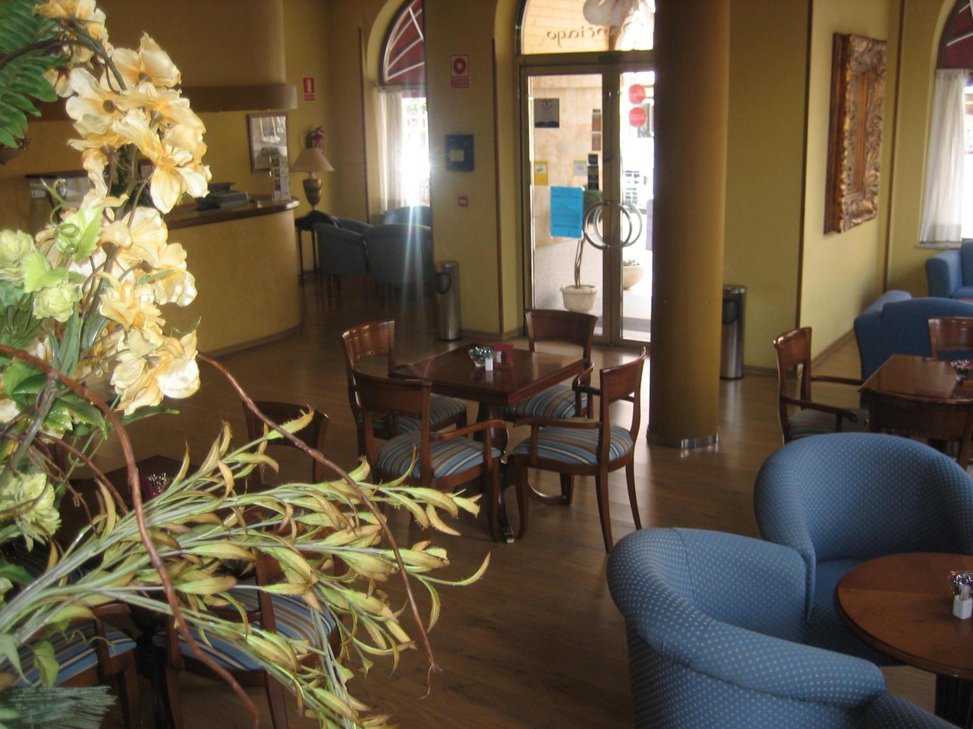 Hotel Santiago Benavente Eksteriør billede