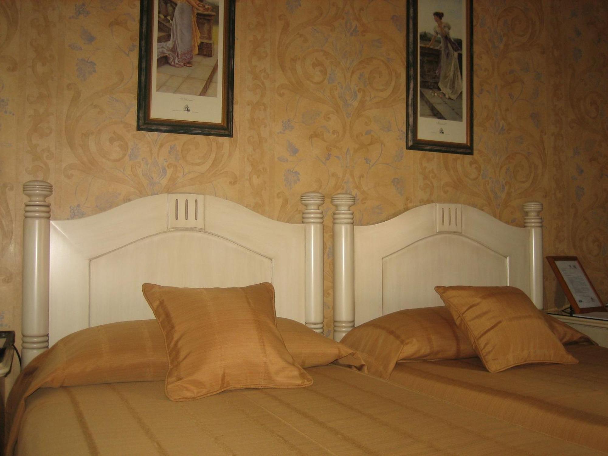 Hotel Santiago Benavente Eksteriør billede